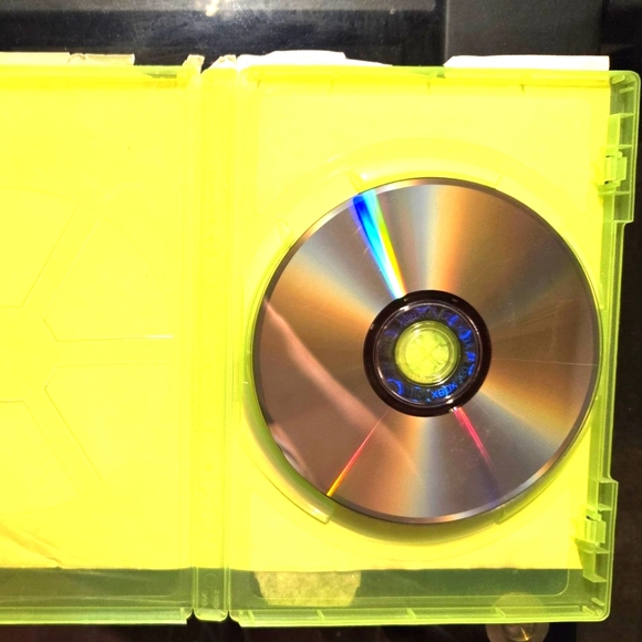 Madden NFL 13 16 and 17 Games for XBOX 360 - Picture 4 of 8